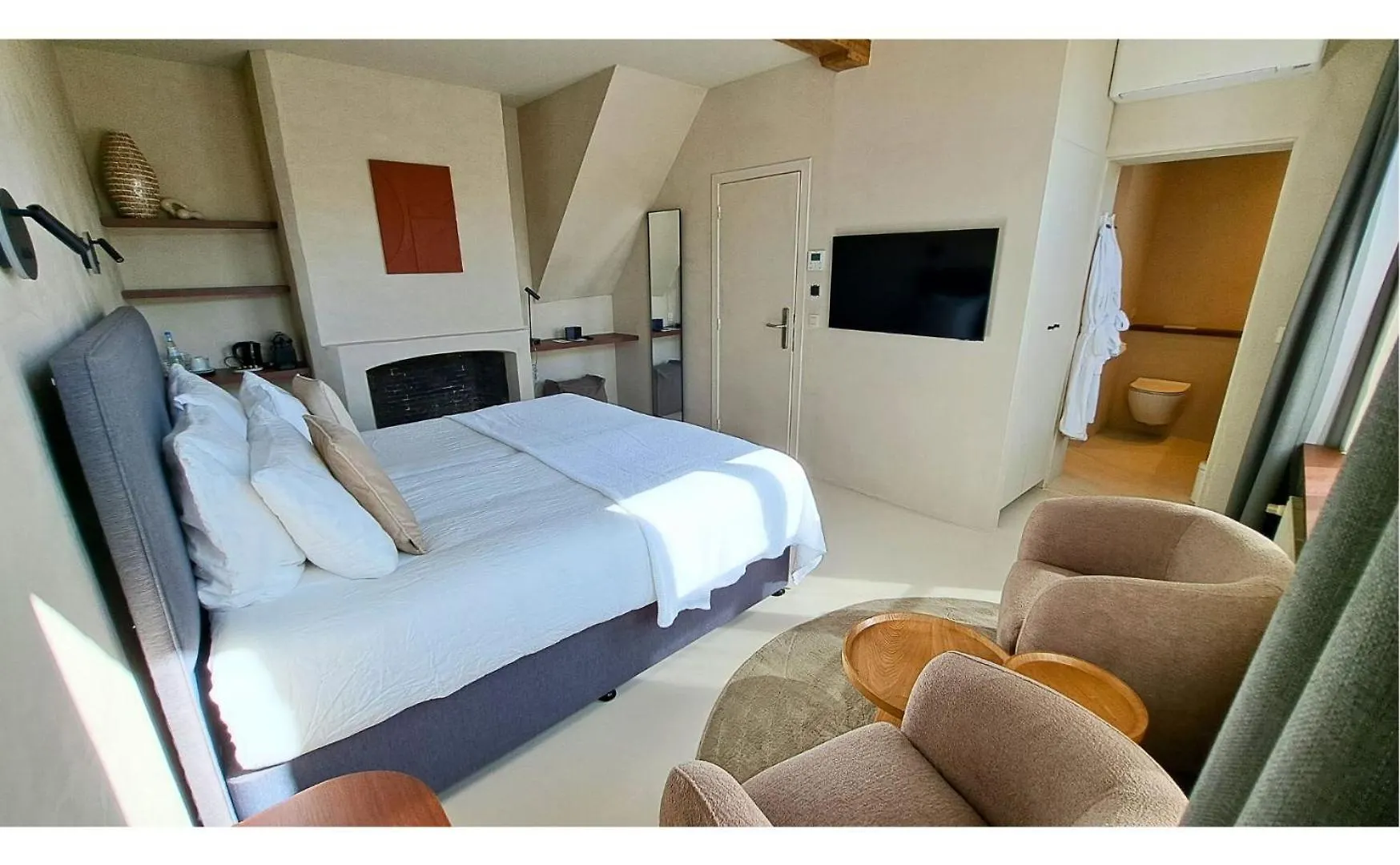 Hotel Montanus Brugge 4*,