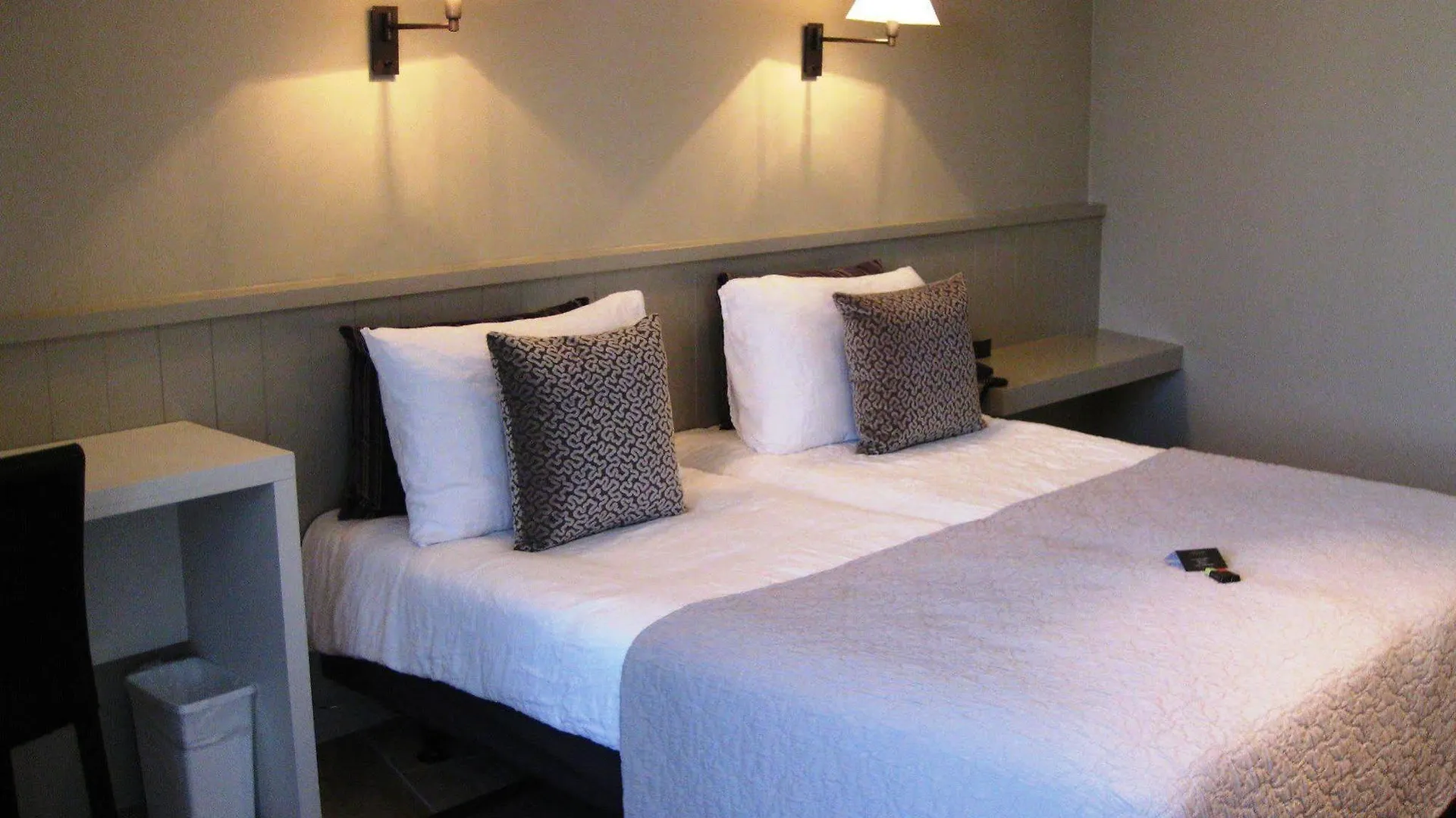 Hotel Montanus Brugge 4*,